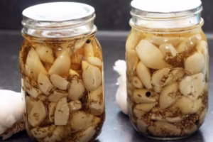 acar bawang putih