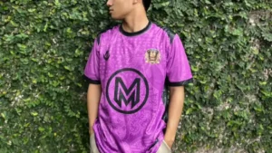 kenyamanan bahan jersey embos