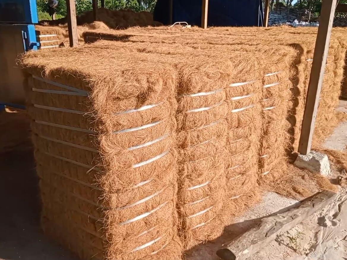 Material Alternatif Berbasis Serat Sabut Kelapa